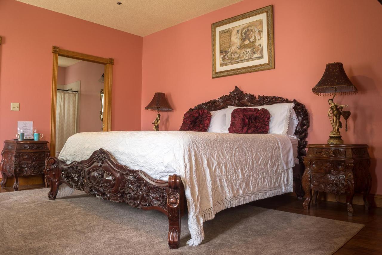The Ann Stevens House Bed & Breakfast Cassadaga Exterior photo