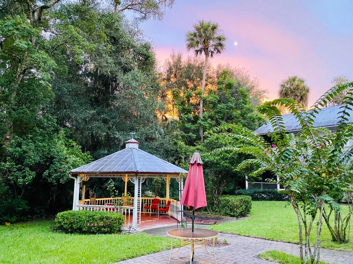 The Ann Stevens House Bed & Breakfast Cassadaga Exterior photo