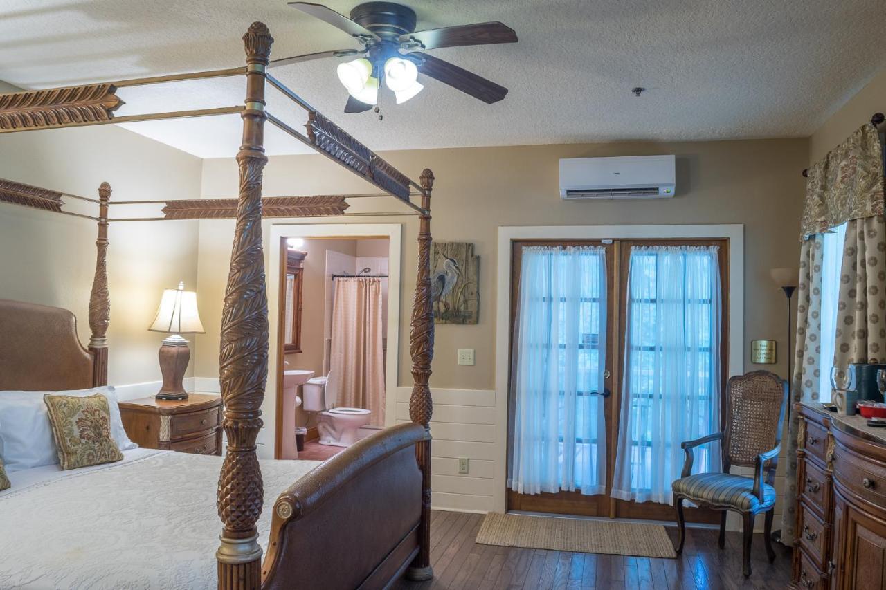 The Ann Stevens House Bed & Breakfast Cassadaga Exterior photo