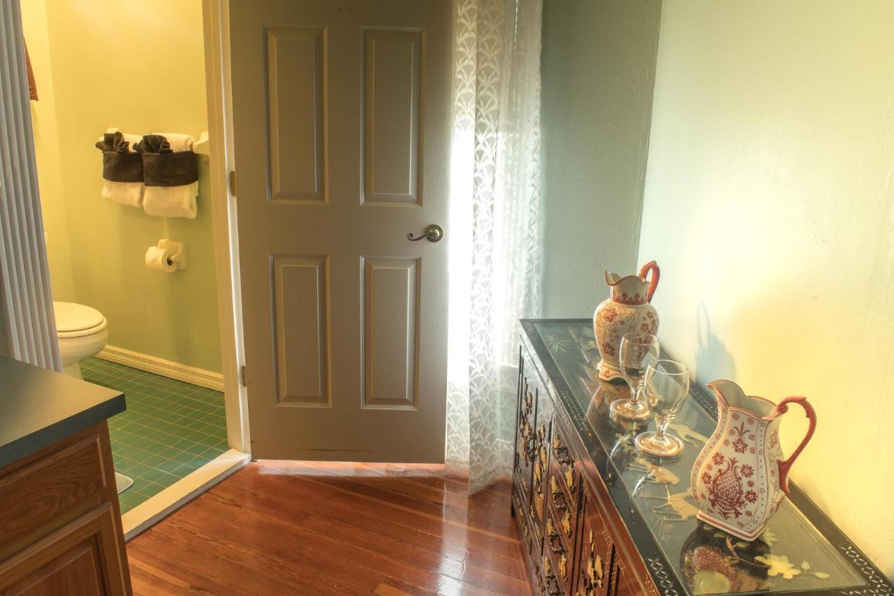 The Ann Stevens House Bed & Breakfast Cassadaga Exterior photo