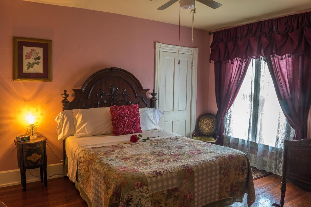 The Ann Stevens House Bed & Breakfast Cassadaga Exterior photo